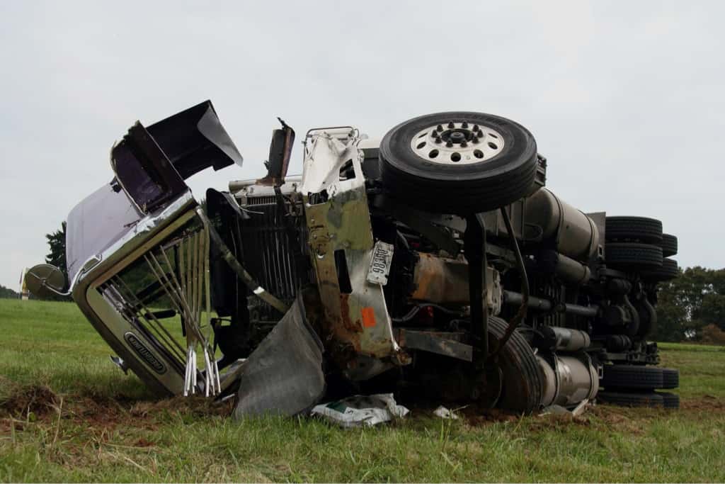 truck-accident-lawyer-Joseph–Cutter